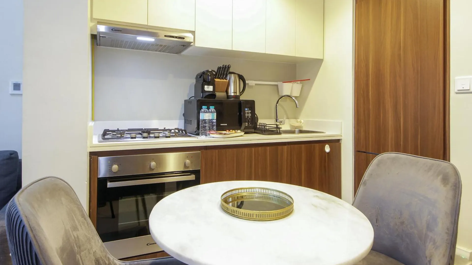 Cozy 1Bhk In Damac Vera - Business Bay Dubai